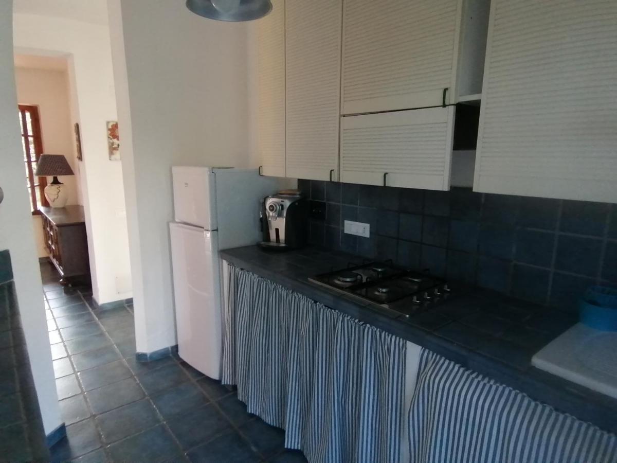 Le Palme Apartment Capoliveri  Bagian luar foto