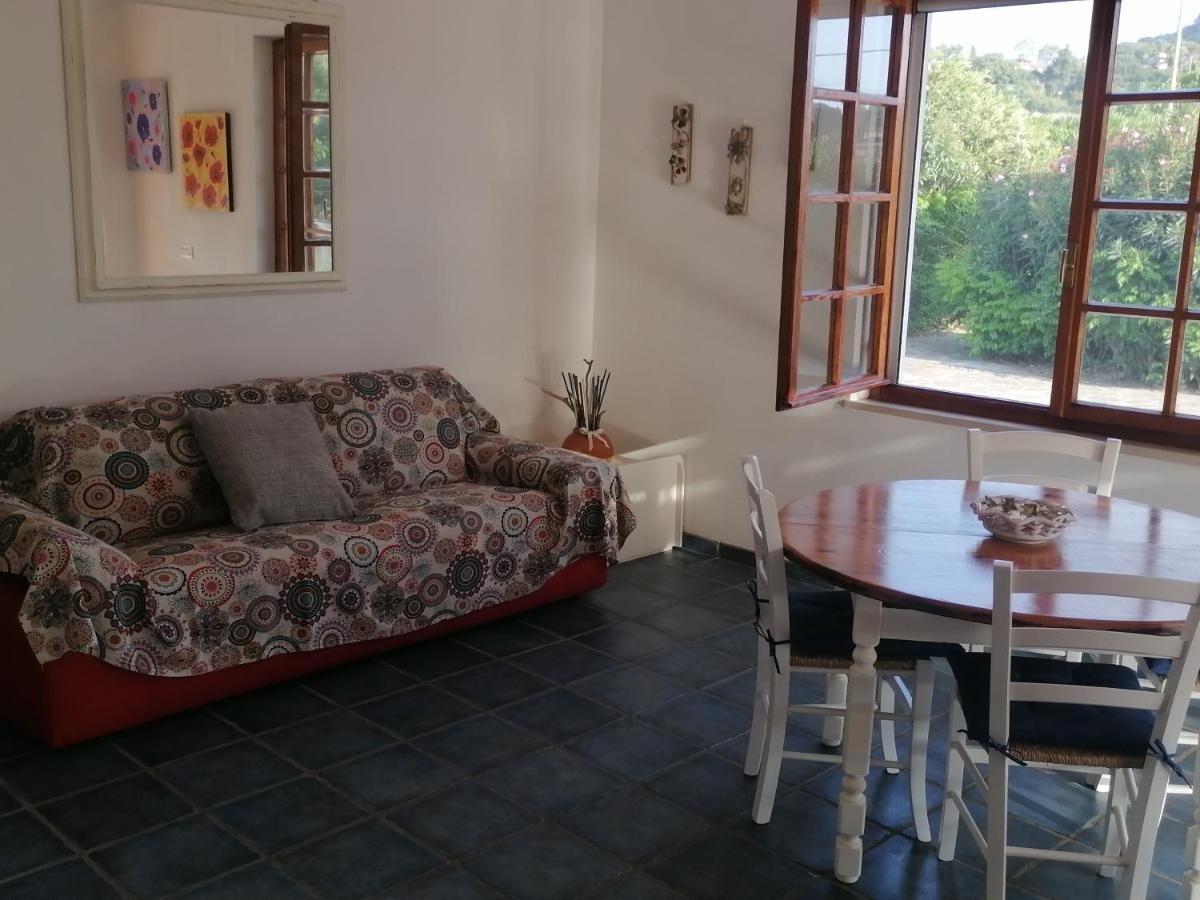 Le Palme Apartment Capoliveri  Bagian luar foto
